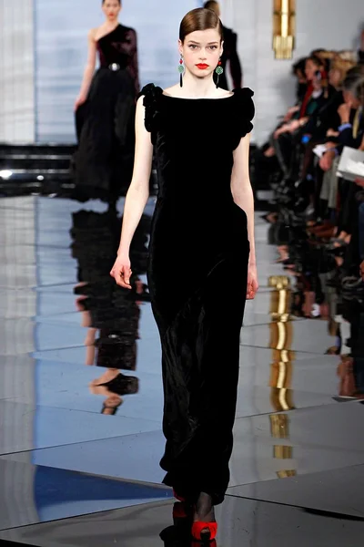 Look 33